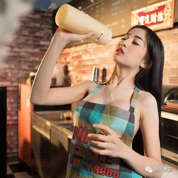 不当英雄手游